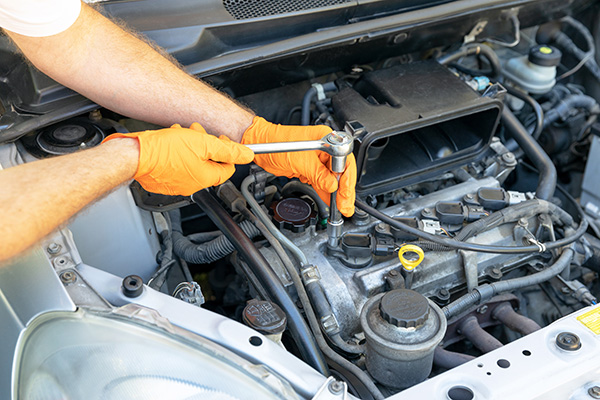 5 Common Reasons For Engine Misfires & Rough Idling | The Model Garage
